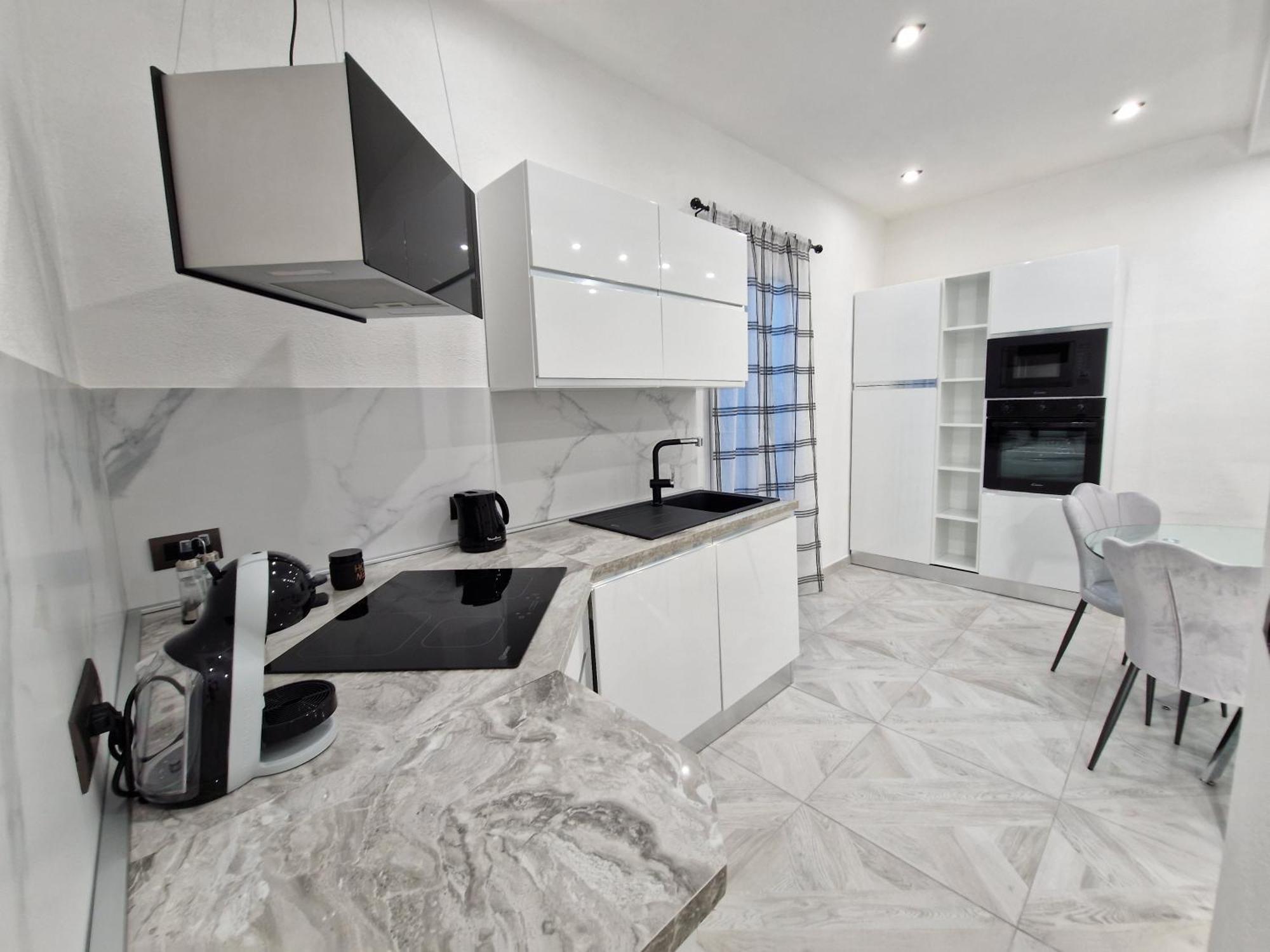 La Maddalena Holiday Home Bagian luar foto